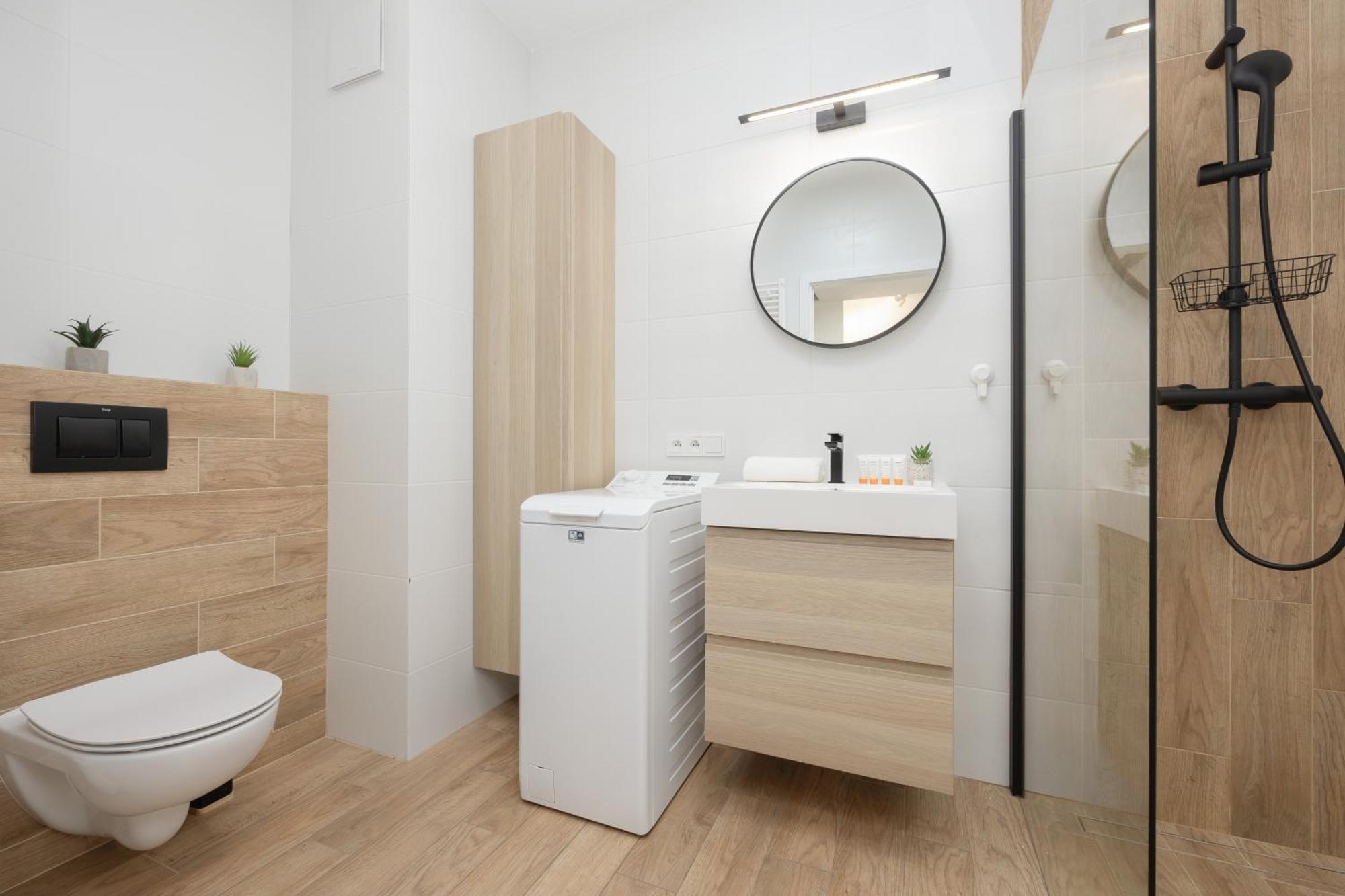 Srodmiescie Warsaw Muranow Apartments With Parking By Noclegi Renters Bagian luar foto
