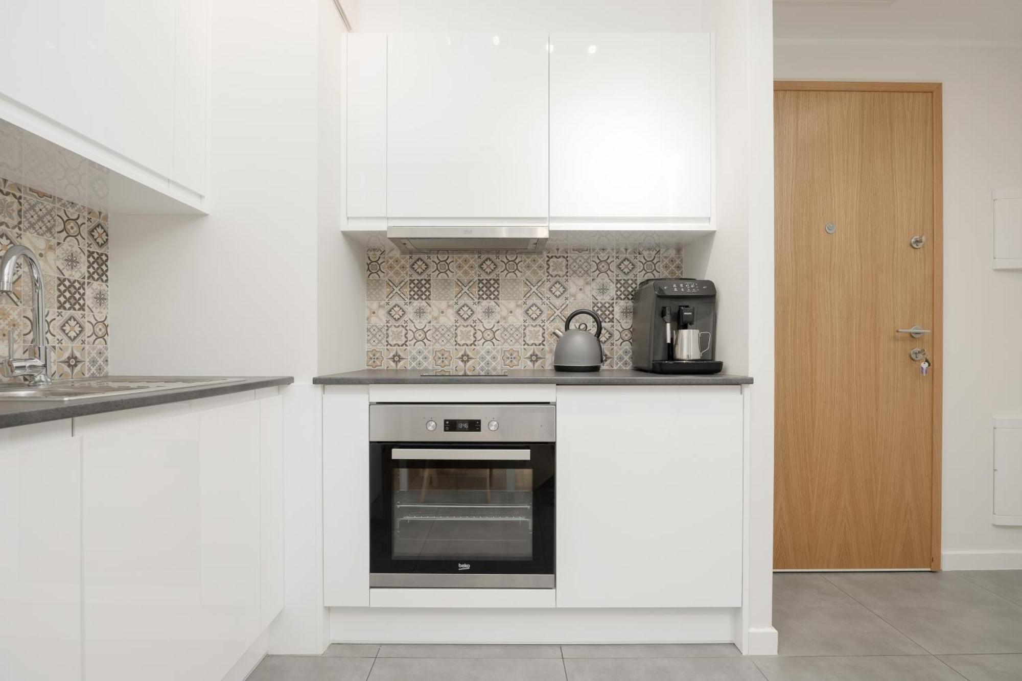 Srodmiescie Warsaw Muranow Apartments With Parking By Noclegi Renters Bagian luar foto