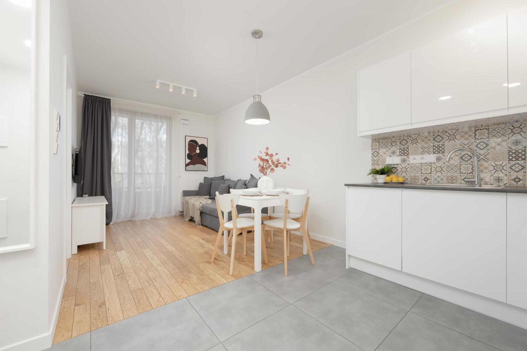 Srodmiescie Warsaw Muranow Apartments With Parking By Noclegi Renters Bagian luar foto